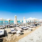Privillege Noks Apartman Elenite