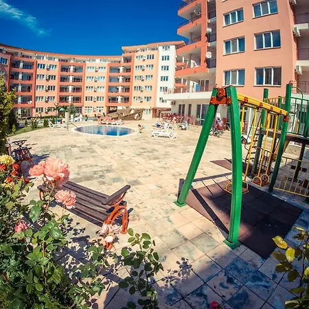 Privillege Noks Apartamento *