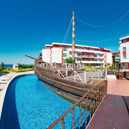 Апартаменты Privillege Noks *