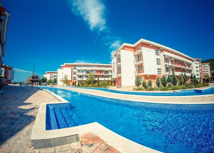 Privillege Noks * Elenite