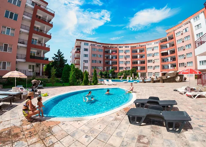 Apartament Privillege Noks *