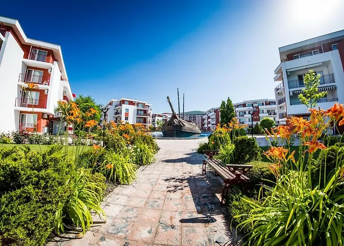 Apartament Privillege Noks *